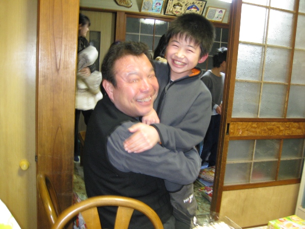 ちょっと会わんうちにすっかりおとなびてきました。 このあたりの年齢は急に子供から少年になるんですね。