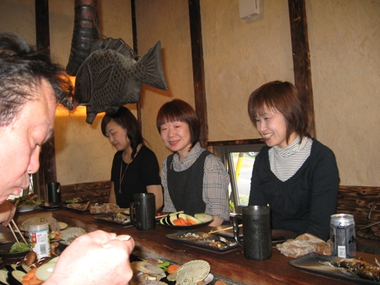 右手前から、臼田様、鎌田様、高橋様でっす！