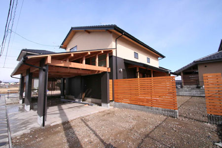 自然と家族が集まる家
