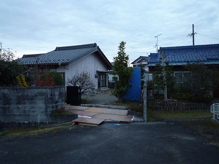 なんとか終ったぁ、、とみんなで一息ついているところです。
