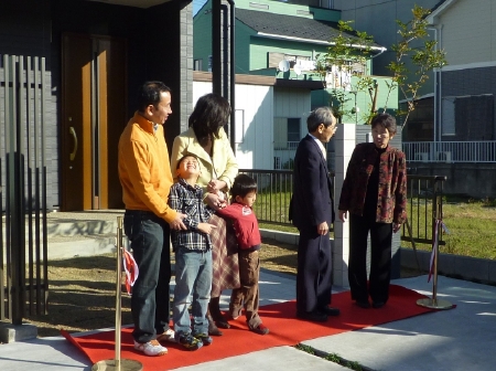 ねぇパパ～、いつこのおうちに引っ越すの～？？　みたいな会話が聞こえてきそうですね。