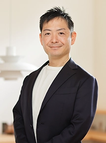 代表取締役 森 亨介